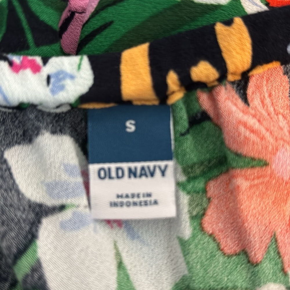 Old Navy Floral Pencil Skirt - Multicolor - Picture 3 of 3